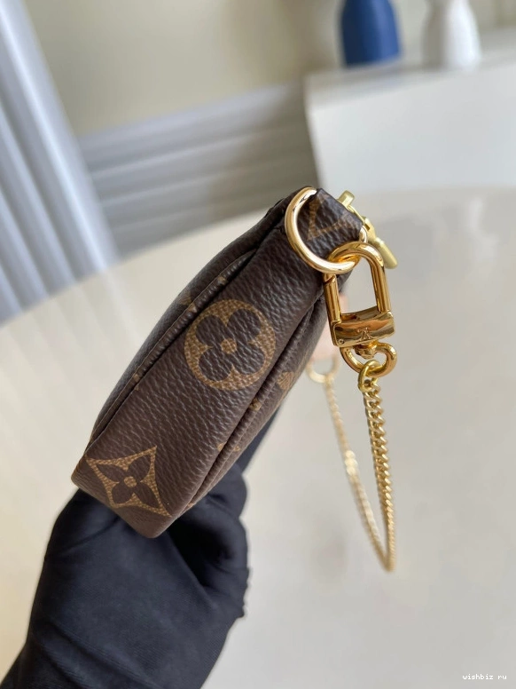 WIS LOUIS MINI ACCESSOIRES POCHETTE VUITTON 0114